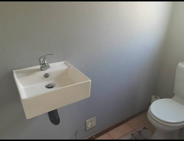 3 BEDROOM DUPLEX FOR SALE IN BLUFF